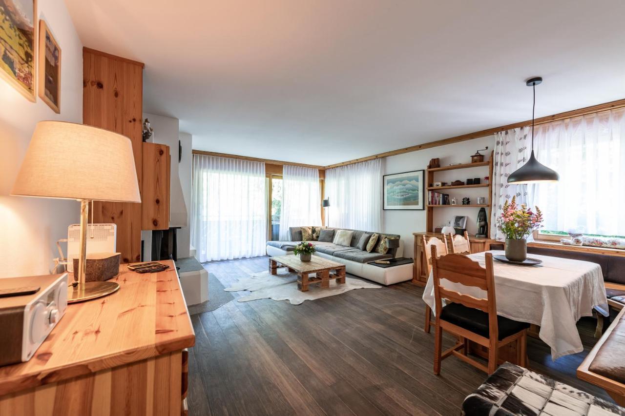 Chalet Belmont Φιλμς Εξωτερικό φωτογραφία